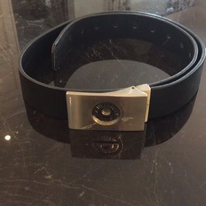 Black leather golf belt
